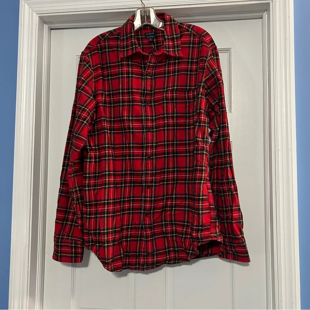 J. Crew men’s medium red plaid flannel button down 100% cotton Christmas NWT